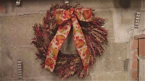 DIY autumn broom corn wreath tutorial. | Broom corn, Wreaths, Fall diy