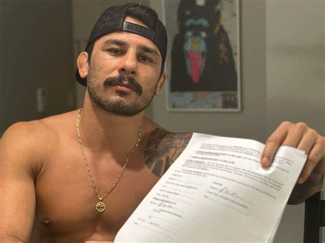 brazilian alexandre pantoja reveals rocky iv motivated   dethrone