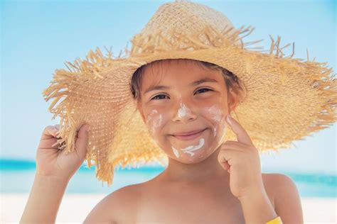 safest baby sunscreen  sunscreen  kids