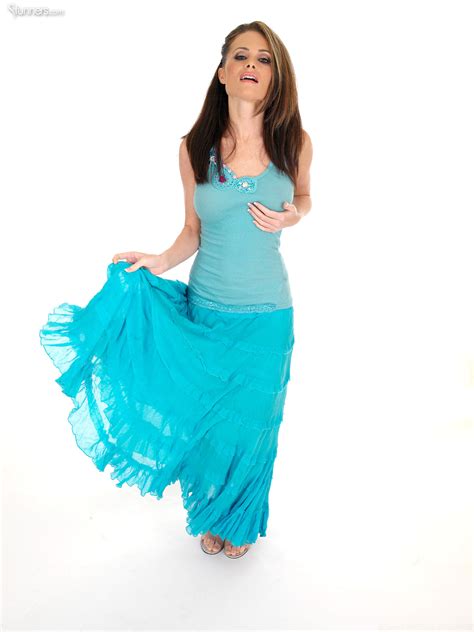 Ginger Lea - Thank You Kindly Nude & Sexy Photos