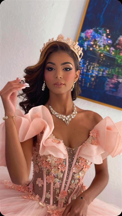 Eduar | #quince #quinceañera #makeupandhair #makeup | Instagram