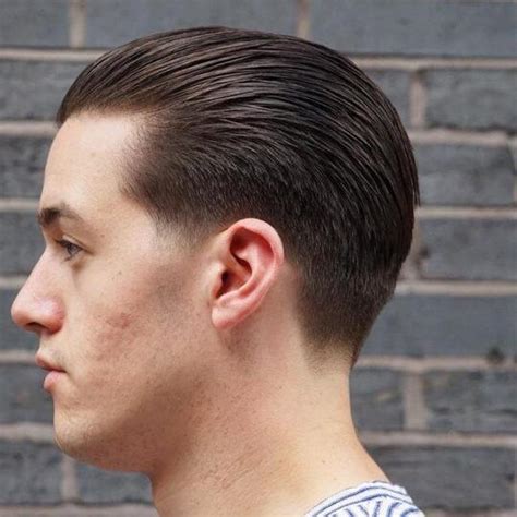 21+ Stylish Slick Back Haircut Ideas in 2025 - Dezayno