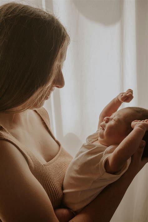 Women+With+Large+Clits Photos, Download The BEST Free Women+With+Large