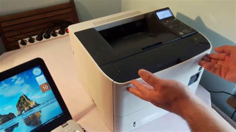 Canon i-SENSYS LBP6670dn - YouTube