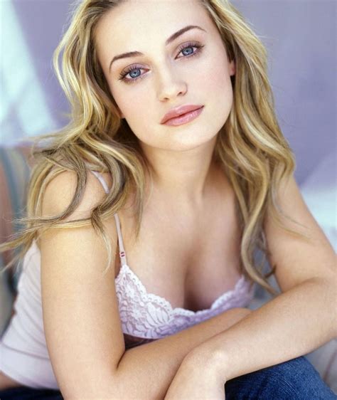 Monica keena desnuda