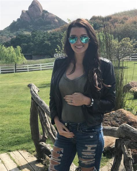 Jade Roper shows off baby bump during wine safari trip with husband
