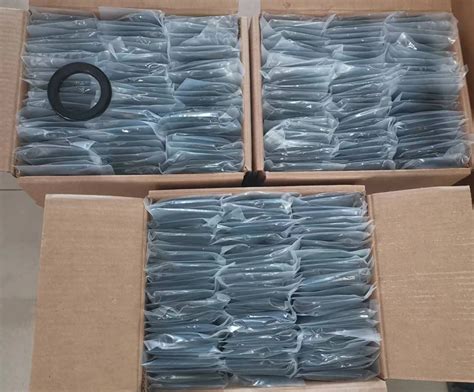 Crankshaft Oil Seal Oe 21421-25000 Automotive Spare Parts Oil Seal For ...