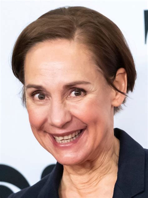 Laurie Metcalf Pictures - Rotten Tomatoes