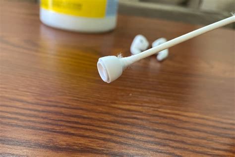 Wondering How to Clean AirPods? Here are Step by Step Instructions!