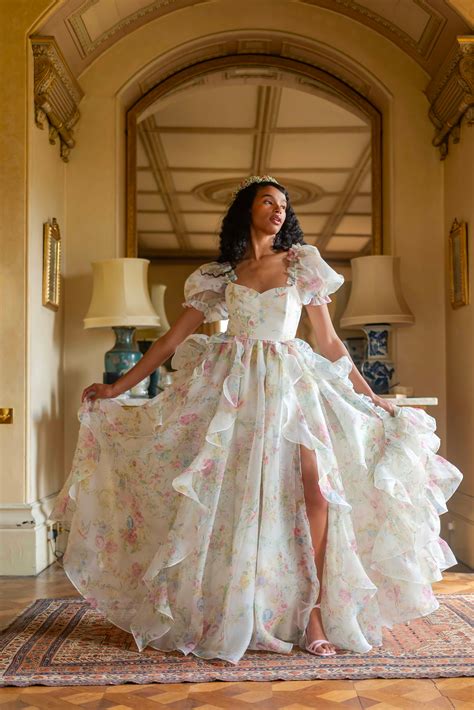 My Sweetheart Chateau Gown | Train Gown | Bridal