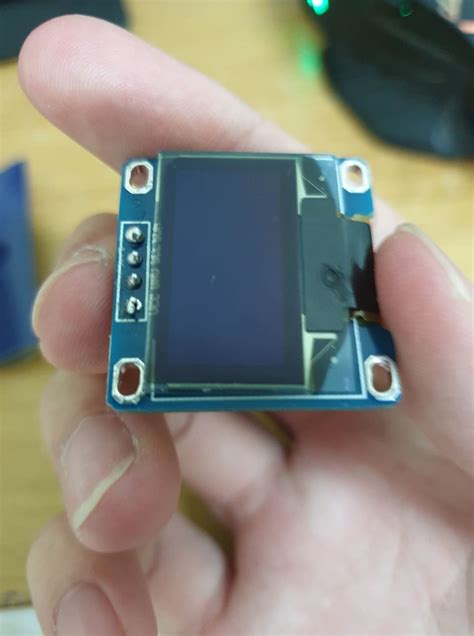 accidentally plug the 5v into GND and VCC to GND and burn a bit ...