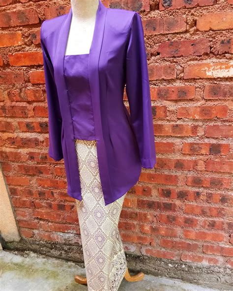 Pengertian Baju Kebaya Pendek - Baju Busana Muslim Pria Wanita