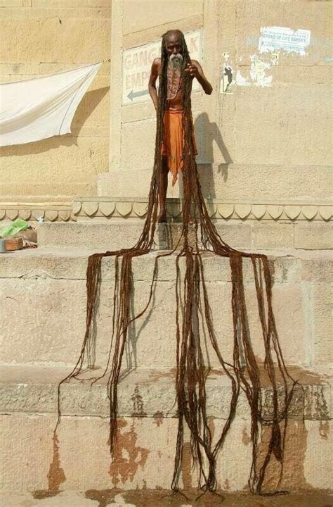 The world’s longest hair grown by a man : r/pics