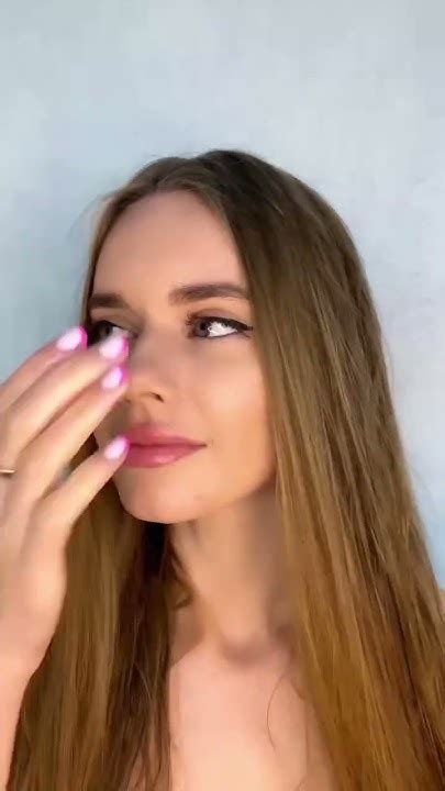 КОРЕЯНКИ используют РЫБКИ для ВОЛОС😱ШОК👀поэтому у них ГЛАДКИЕ ВОЛОСЫ ...