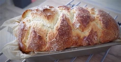 Nankov's Kitchen | Козунак на конци без месене за великден