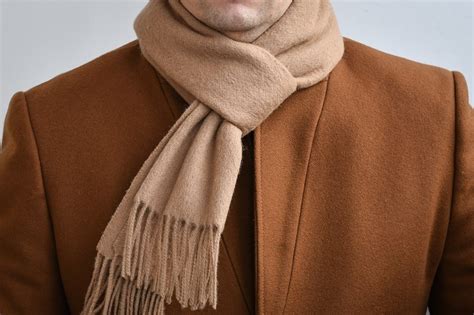 Men's Scarves: A Versatile Accessory - Oxfordshiredaily