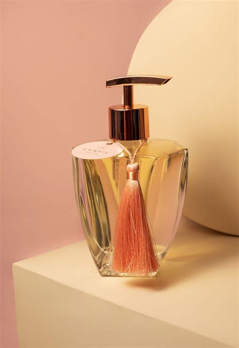 Perfumes Para Casa Patchouli Vanilla | LENVIE