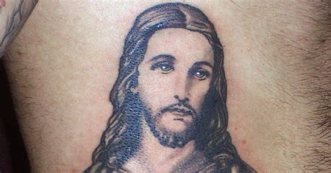 TATUAJES L.F.A.: TATUAJE SAGRADO CORAZON DE JESUS