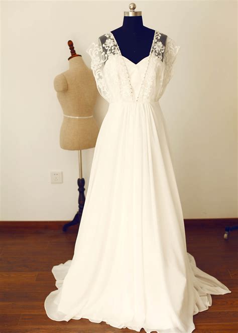 A-line Lace Chiffon Wedding Dress