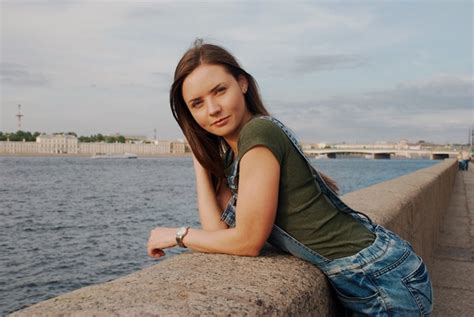 Дарья Чеботарева: певица, обладательница неповторимого голоса - fambio.ru