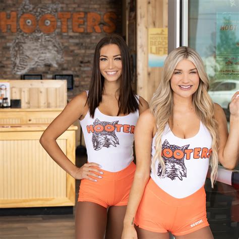 Hooters of Port Richey