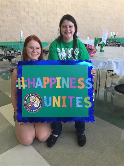 #HappinessUnites Tour – Stop 12: High School Reunions - Society Of Happy People