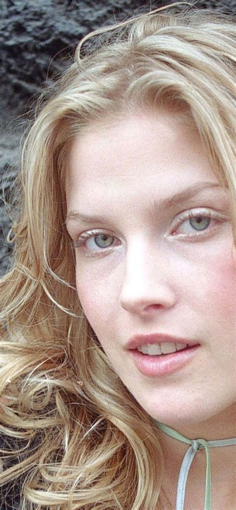 1125x2432 Ali Larter Closeup Hd Images 1125x2432 Resolution Wallpaper ...