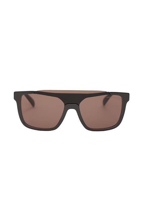 Солнцезащитные очки Emporio Armani Солнцезащитные очки на BABOCHKA.RU