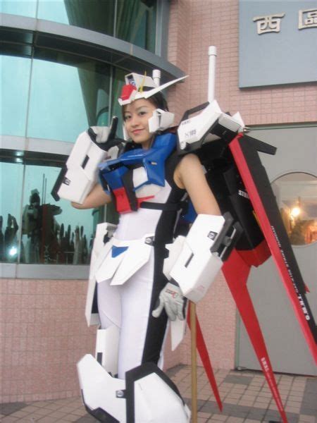 GUNDAM GUY: Gundam Cosplay: MS Girl Strike Gundam [Updated 4/1/13]