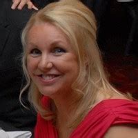 Caroline Vig - Export Account Manager - International Hair Cosmetics ...