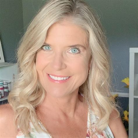 Social Media 4 Beginners