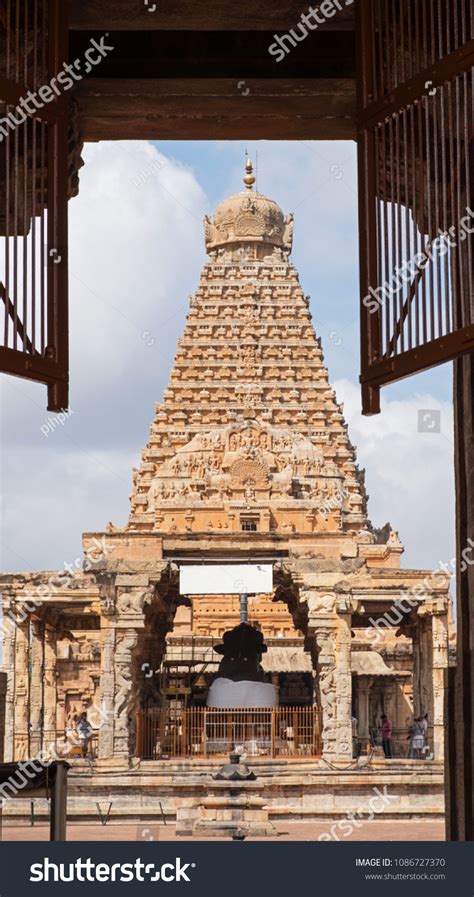 1010 Portal: Over 2 Royalty-Free Licensable Stock Photos | Shutterstock