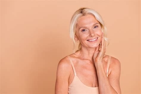 5 Key Questions To Ask Before Getting a Facelift - Dr. Connie Hiers