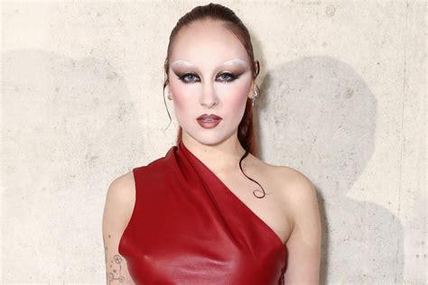Karen Morris' Wardrobe Malfunction: A Shocking Revelation - hza0s6v