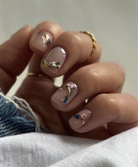 nail art designs on short nails 4