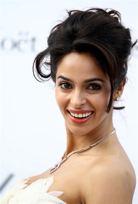 Mallika Sherawat Nude