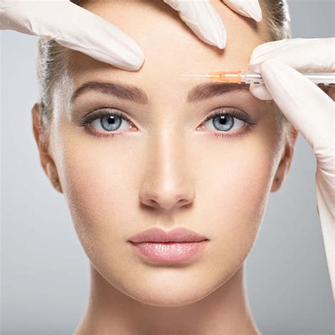 БОТУЛИНОВ ТОКСИН - Aura Clinics