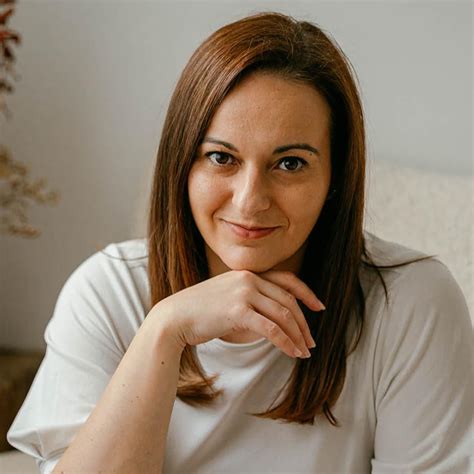 Rositsa Dimitrova's Amazon page