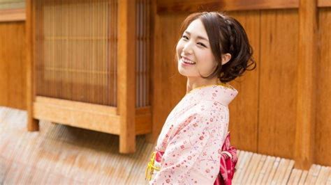 10 Keunikan Wanita Jepang, Ternyata Suka Cowok Indonesia - TribunNews.com