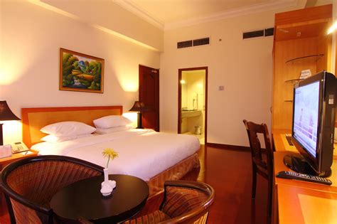 Golden View Hotel - Homecare24