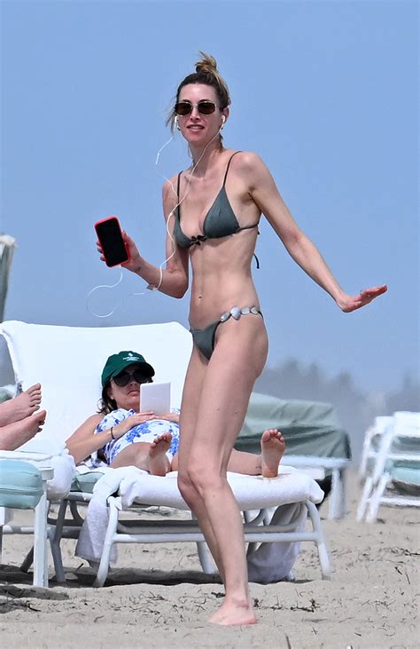 Whitney Port flaunts slim figure at Florida beach after concerns about