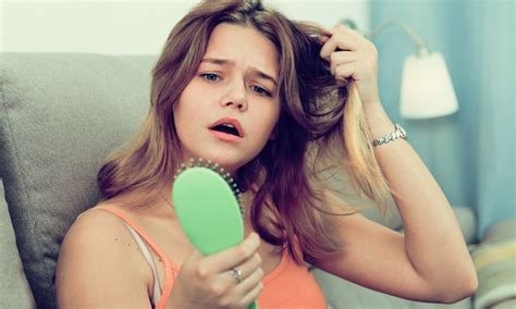 Sonhar Com Cabelos Caindo O Que Significa - O que significa Sonhar com Cabelo Caindo?