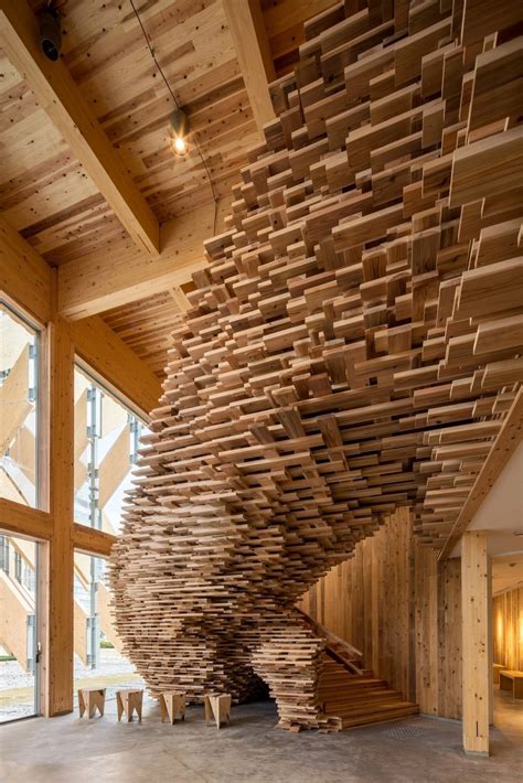 Cross-laminated timber fins wrap Kengo Kuma’s CLT Park Harumi pavilion