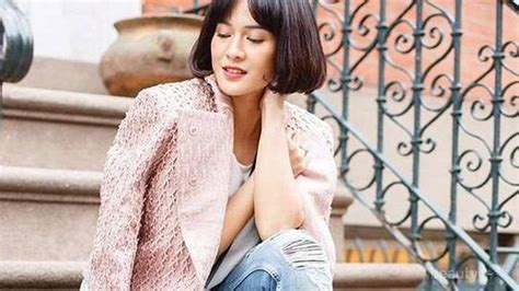 inspirasi model rambut pendek ala dian sastrowardoyo  musim panas