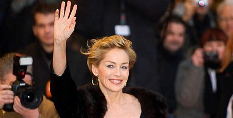 Честит рожден ден на Sharon Stone, която днес става на 60 | Радио 1 Рок ...