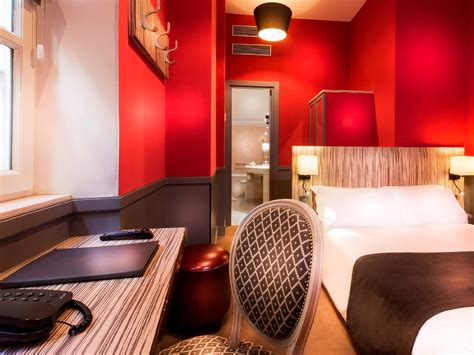 Odeon Hotel - Booking.si