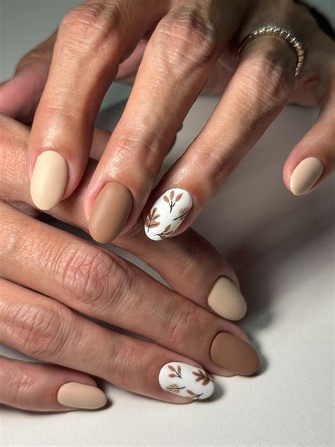 matte nail ideas 8