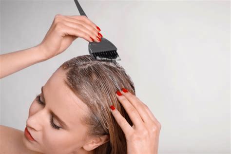 Bleach-Free: The Ultimate 5-Step Guide To Removing Hair Color At Home