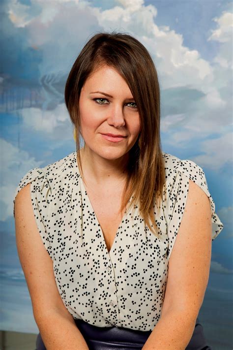 Mia Archer - Twinning | Facebook