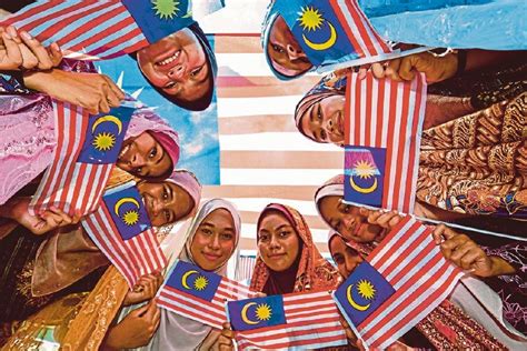 young people       showing  love  malaysia